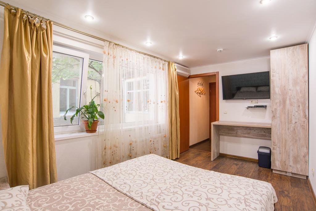 Hostel Berloga Odessa Luaran gambar