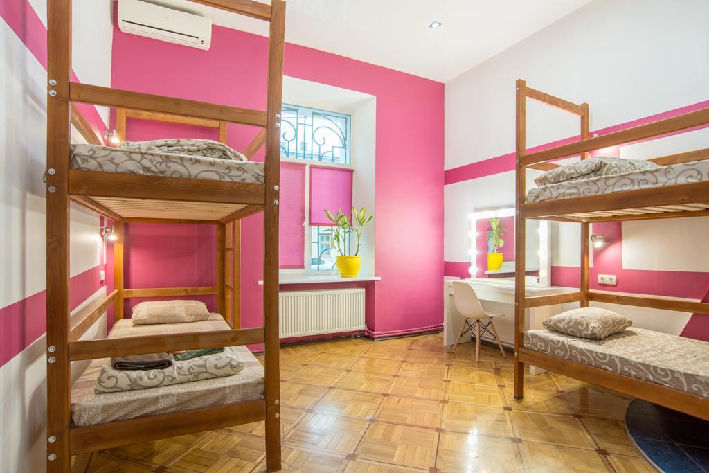 Hostel Berloga Odessa Luaran gambar