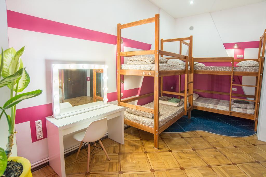 Hostel Berloga Odessa Luaran gambar