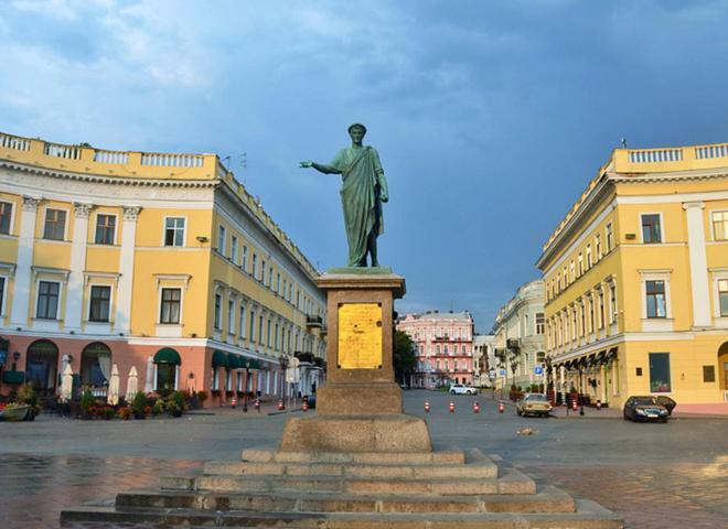 Hostel Berloga Odessa Luaran gambar
