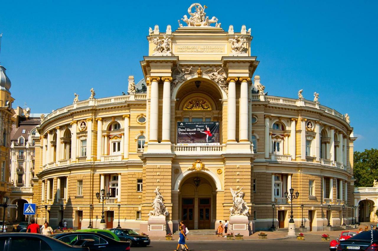 Hostel Berloga Odessa Luaran gambar